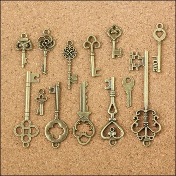 Veleprodaja 13 komada, Berba privjesci privjesak s ključevima, privjesci za ključeve od antičkih bronce, odgovarajuće narukvice, ogrlice, Izrada nakita od metala svojim rukama