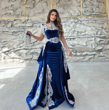 Raznobojni aplicirano cvjetne čipke kapa sa rukava Royal blue velvet rez u obliku sirene, arapski haljina za prom, Marokanski Kaftan, večernjih haljina